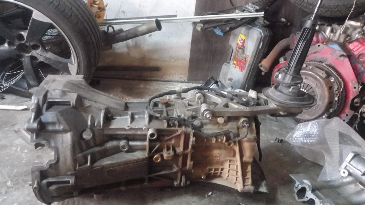 ford ranger 6 speed manual gearbox - Private Seller ford ranger 6 speed manual gearbox - Private Seller