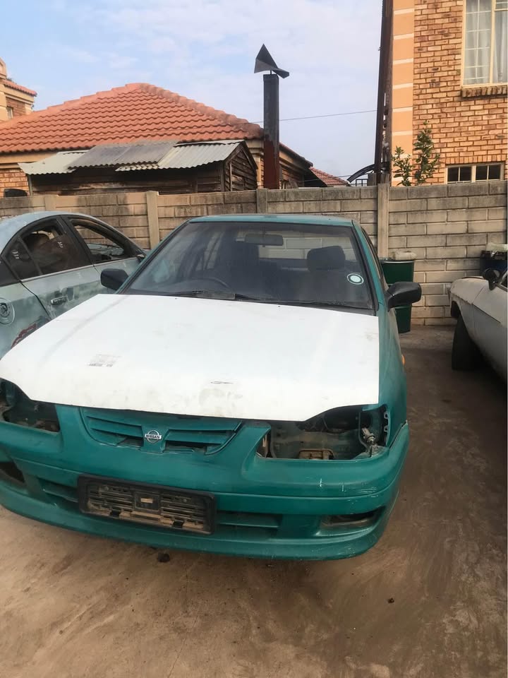 Nissan Sentra stripping for spares - Private Seller