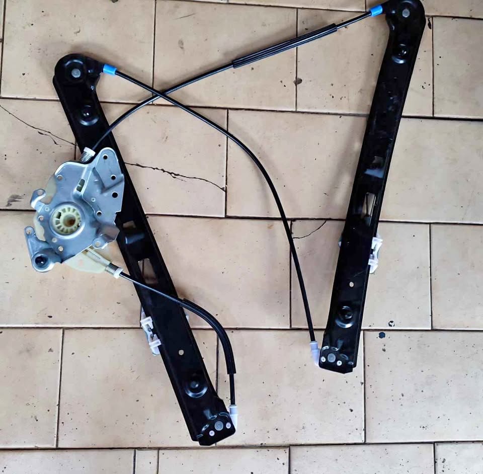 BMW E46 *RF Window Mechanism* - Private Seller BMW E46 *RF Window Mechanism* - Private Seller