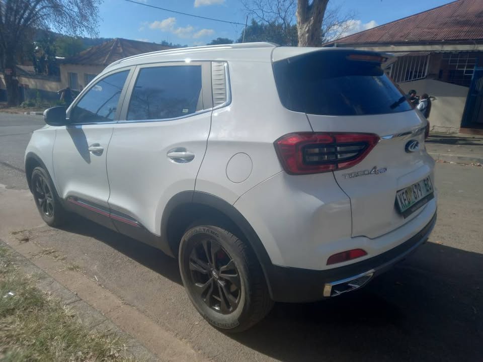 2023 Cherry Tiggo4Pro 1.5 Petrol, Automatic 35000km. Service book Leather seat