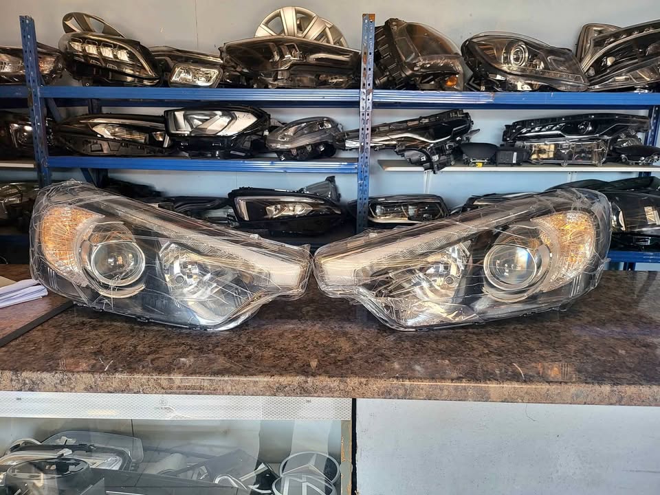 2013 on  Kia Cerato left and right headlight for sale