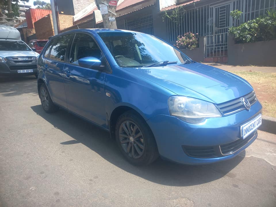 2016 VW POLO VIVO HATCHBACK 1.6 PETROL, MANUAL, BLUE COLOR