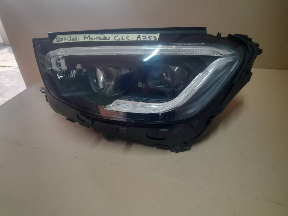 2019-2021 MERCEDES BENZ GLC A253 LEFT SIDE HEADLIGHT FOR SALE