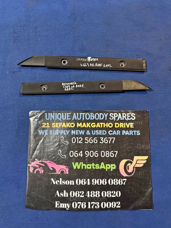 Land Rover Defender L663 Rear Roof Rail Set - Private Seller Land Rover Defender L663 Rear Roof Rail Set - Private Seller