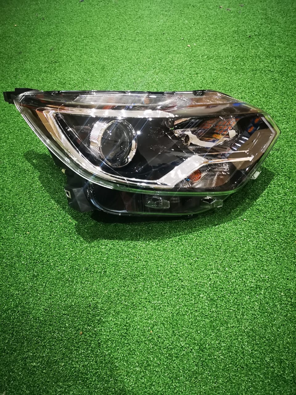 HEADLAMPS FOR RENAULT TRIBER - Private Seller