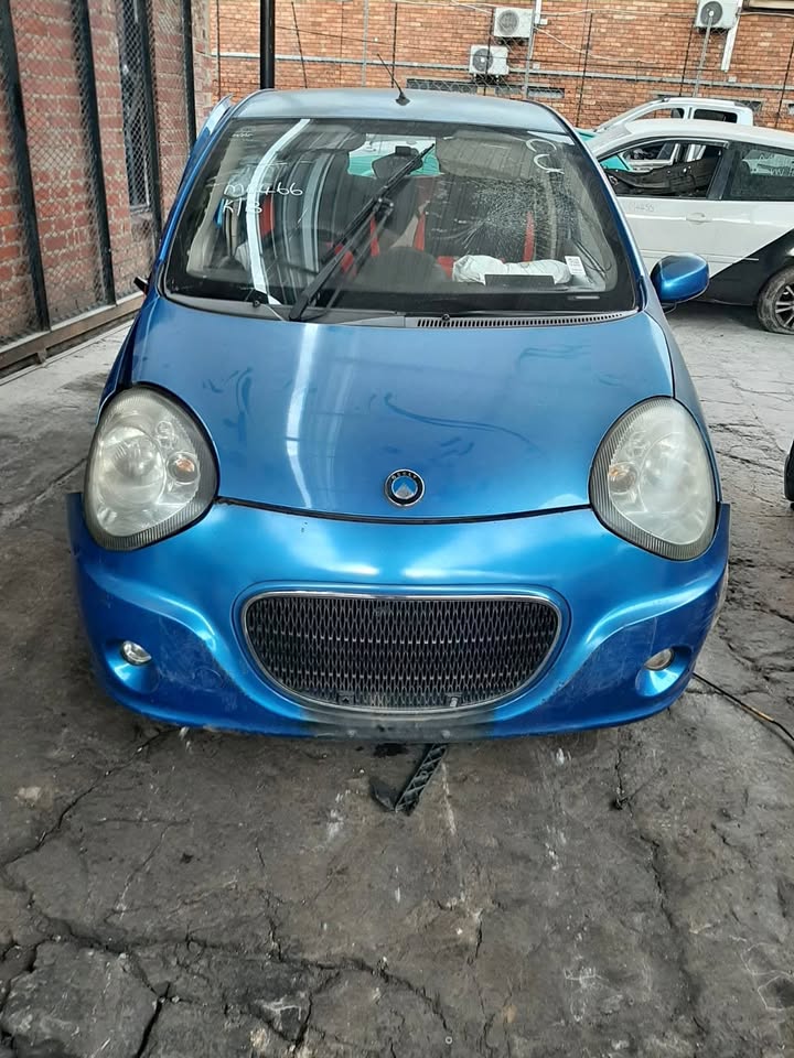 GEELY STRIPPING FOR SPARES - Private Seller