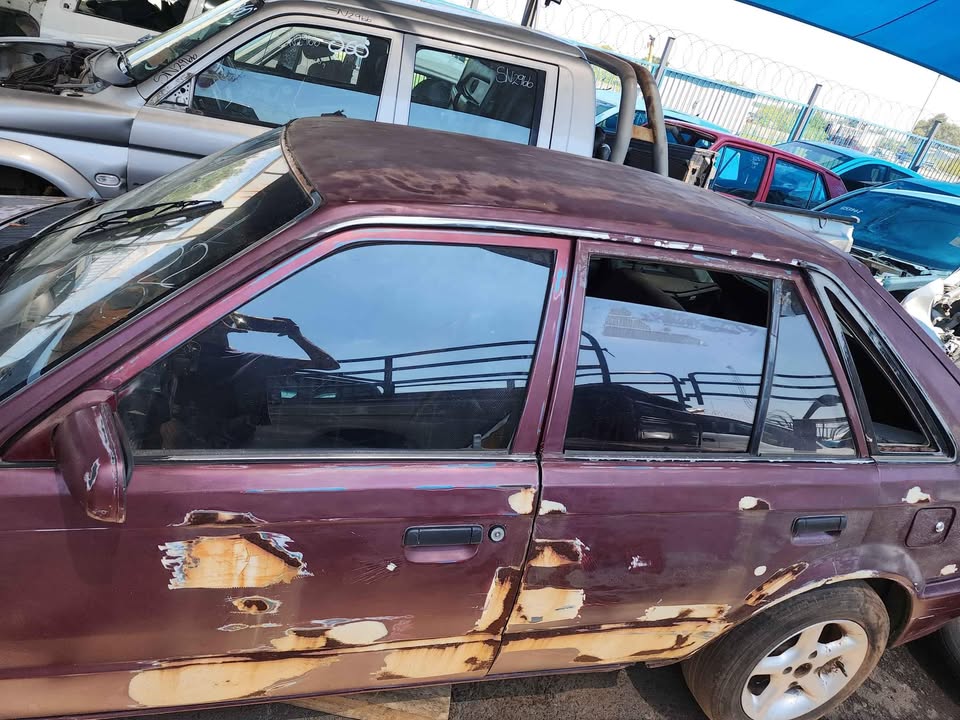 Mazda 323 stripping for parts - Private Seller Mazda 323 stripping for parts - Private Seller