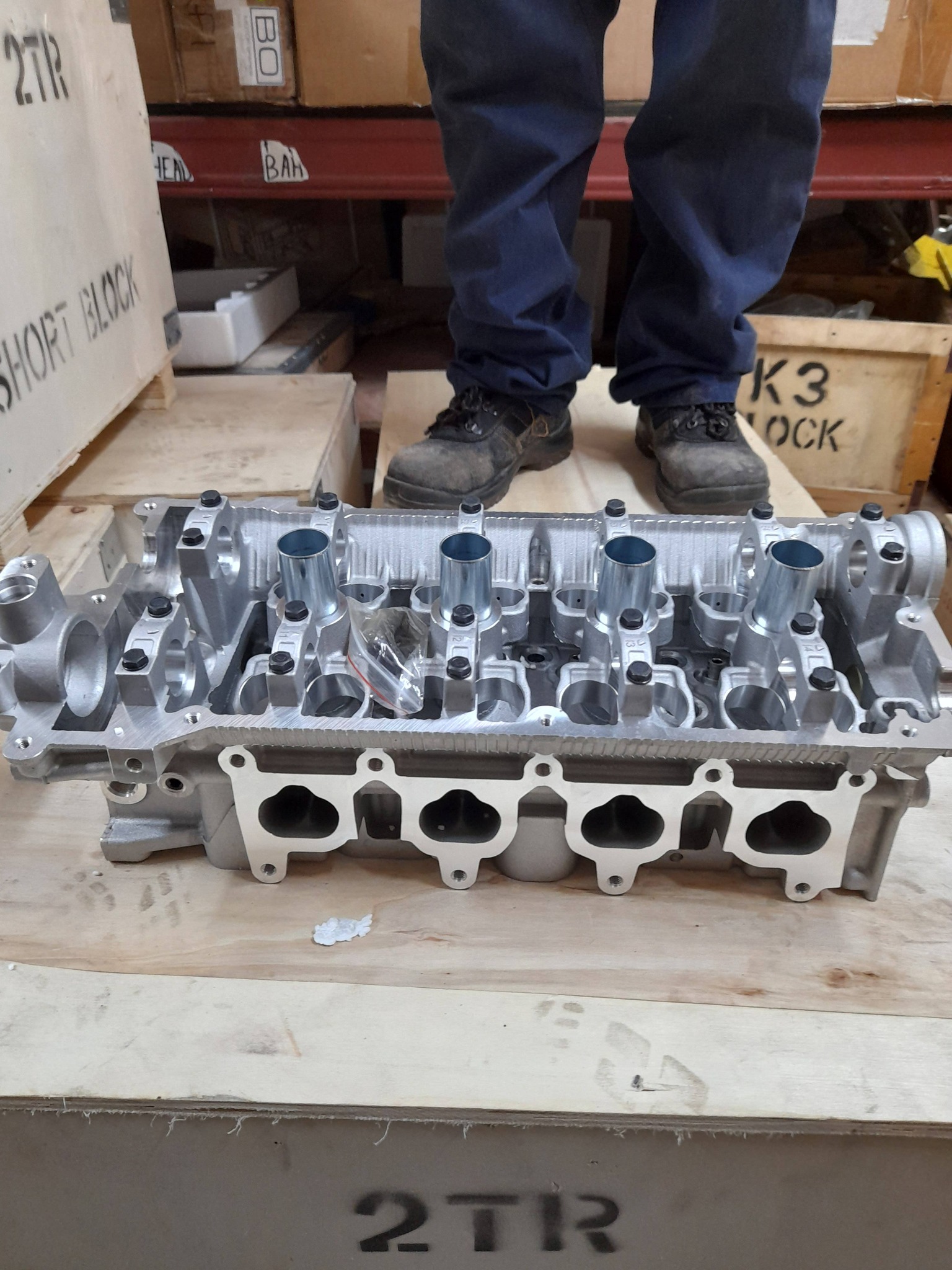 Hyundai G4EE Non VVT Bare Head For Sale - Private Seller