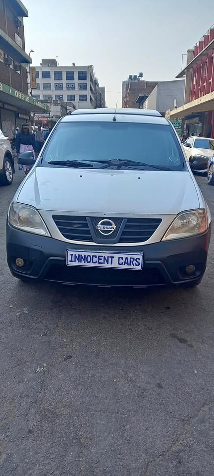 2016 NISSAN NP200 1.6 MANUAL TRANSMISSION, WHITE COLOUR.