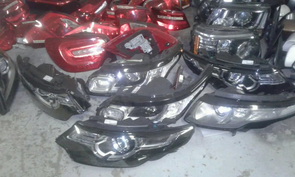 Lange rover headlights - Private Seller Lange rover headlights - Private Seller