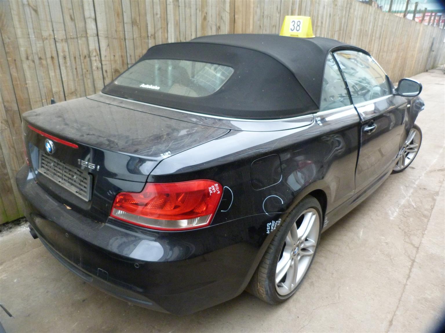 BMW 125i E82 Convertable Sport Automatic - 2013 - Private Seller BMW 125i E82 Convertable Sport Automatic - 2013 - Private Seller