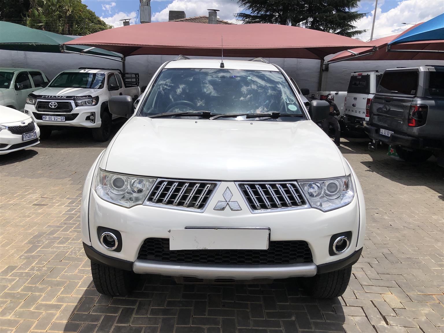 Used 2011 Mitsubishi Pajero Sport 3.2DI-D GLS auto - Private Seller
