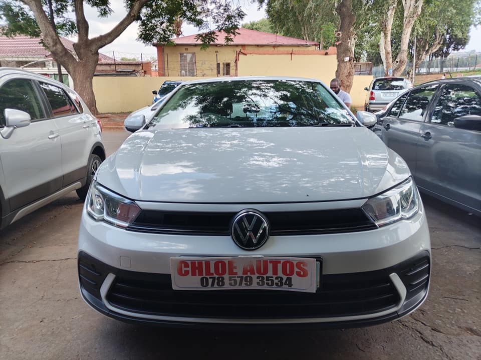 2022 Vw polo9 1.0 Petrol Manual ,white 94,000km