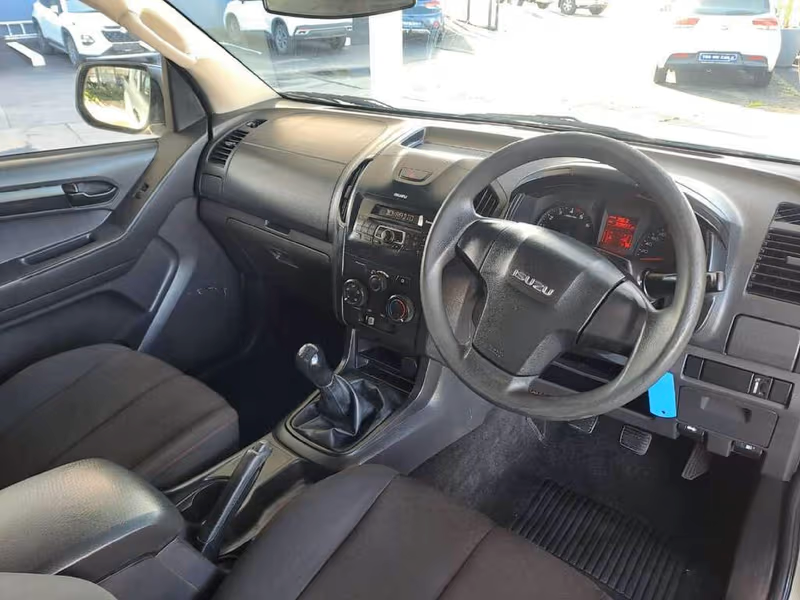 Used 2016 Isuzu KB 250D-Teq Extended cab Hi-Rider - Private Seller