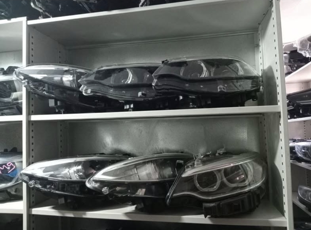 ALL BMW AND MERCEDES BENZ DIFFERENT HEADLIGHTS AVAILABLE - Private Seller