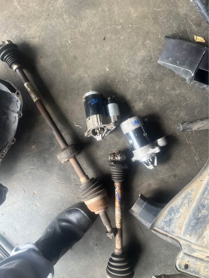 Nissan np200 starter - Private Seller Nissan np200 starter - Private Seller