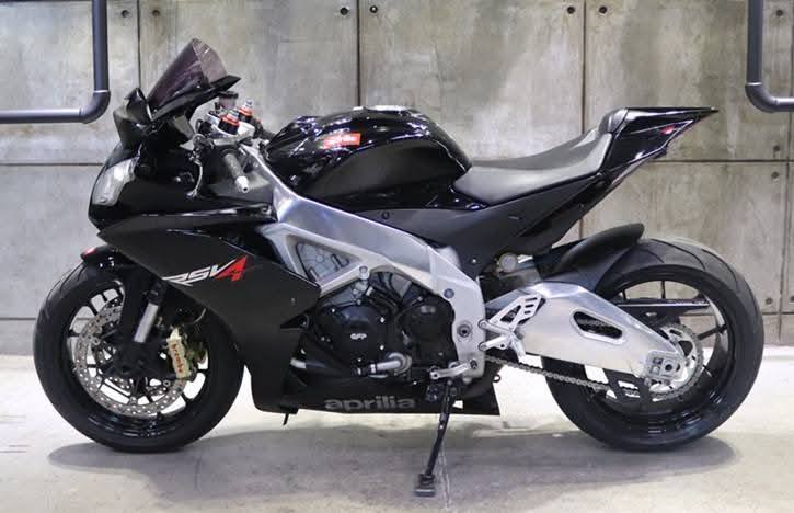 2011 Aprilia RSVKM  LEO VINCE EXHAUST - TINTED SCREEN - Private Seller