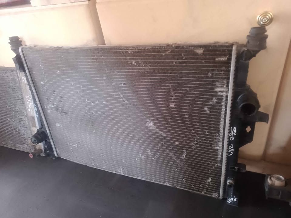 VOLVO S60 2010 RADIATOR FOR SALE - Private Seller VOLVO S60 2010 RADIATOR FOR SALE - Private Seller