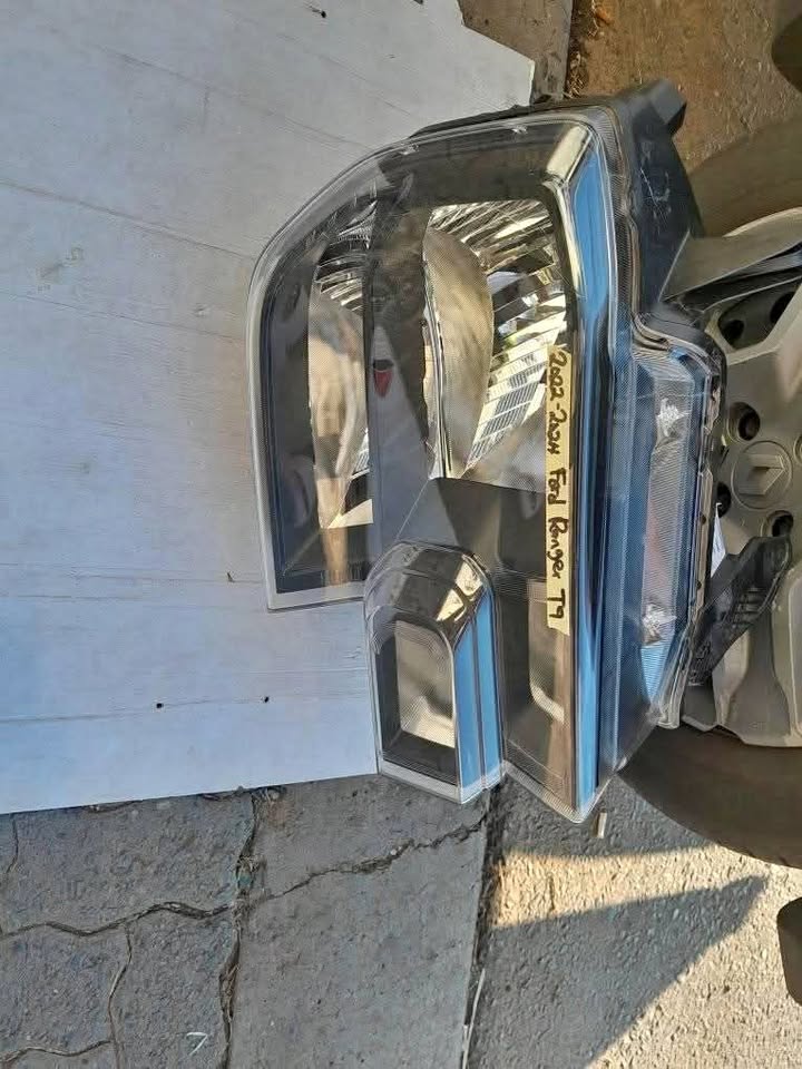 2022-2024 FORD RANGER T9 NORMAL HEADLIGHT FOR SALE 2022-2024 FORD RANGER T9 NORMAL HEADLIGHT FOR SALE