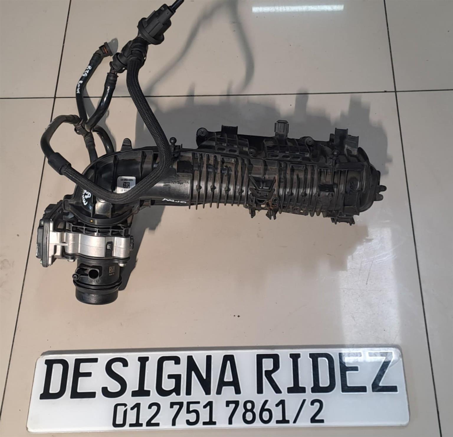 BMW B38 3 CYLINDER INTAKE MANIFOLD & THROTTLE BODY - Private Seller