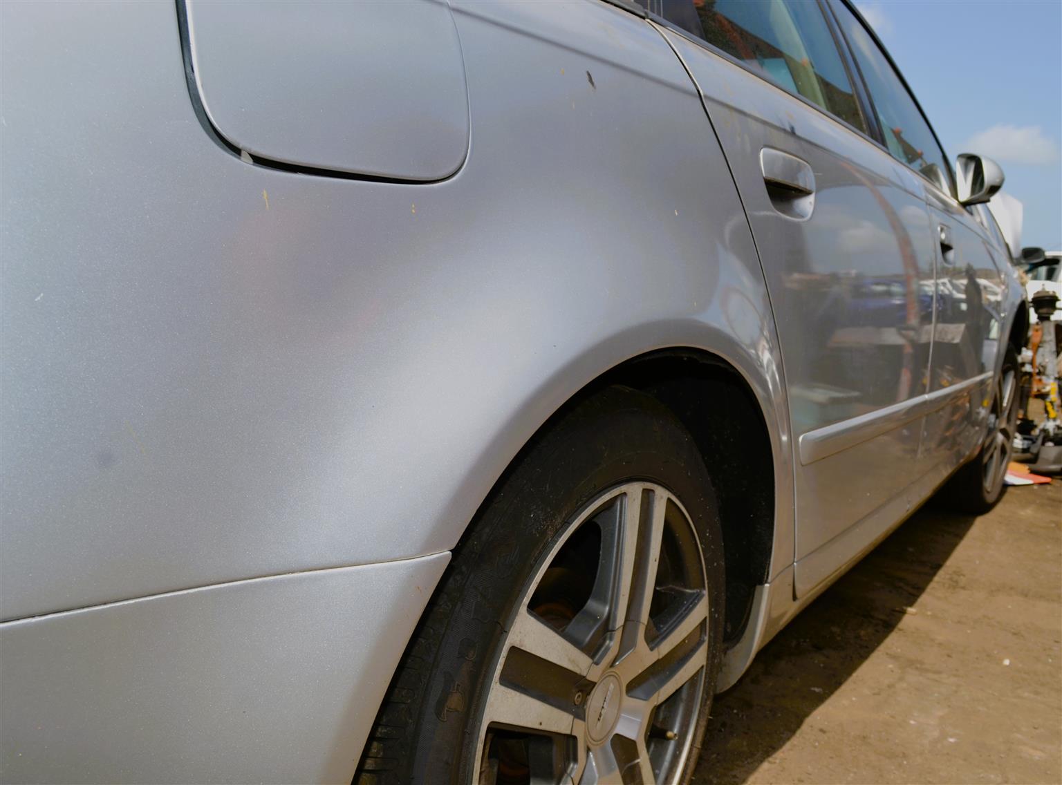 2005 Audi A4 B7 2.0 TDI - Stripping for Spares