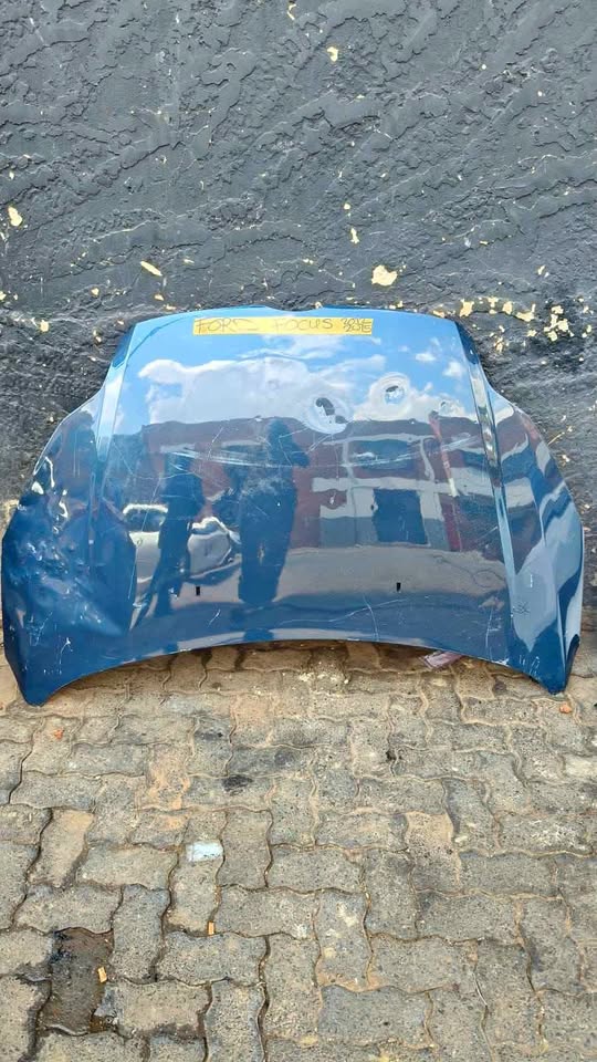 FORD FOCUS BONNET 2012-2015 - Private Seller FORD FOCUS BONNET 2012-2015 - Private Seller