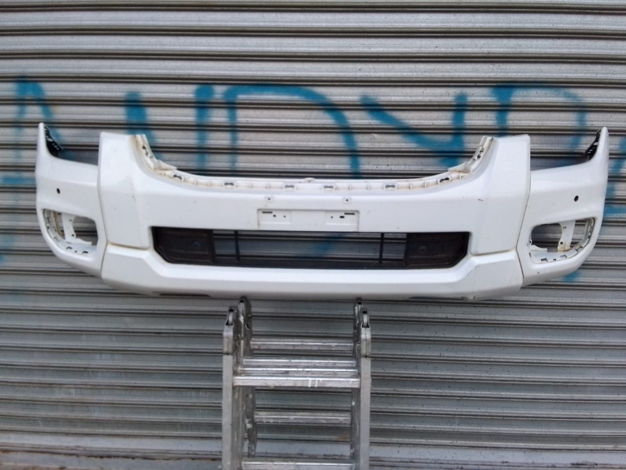 (2022-2024) FORD RANGER T9 FRONT BUMPER