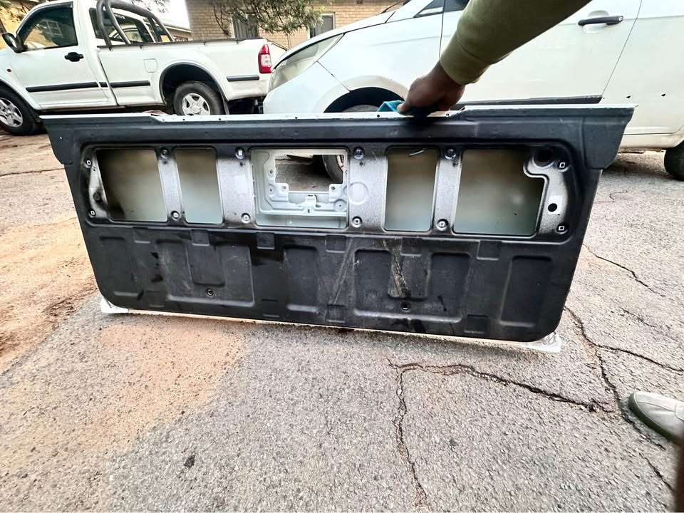 Gwm p series tailgate - Private Seller Gwm p series tailgate - Private Seller