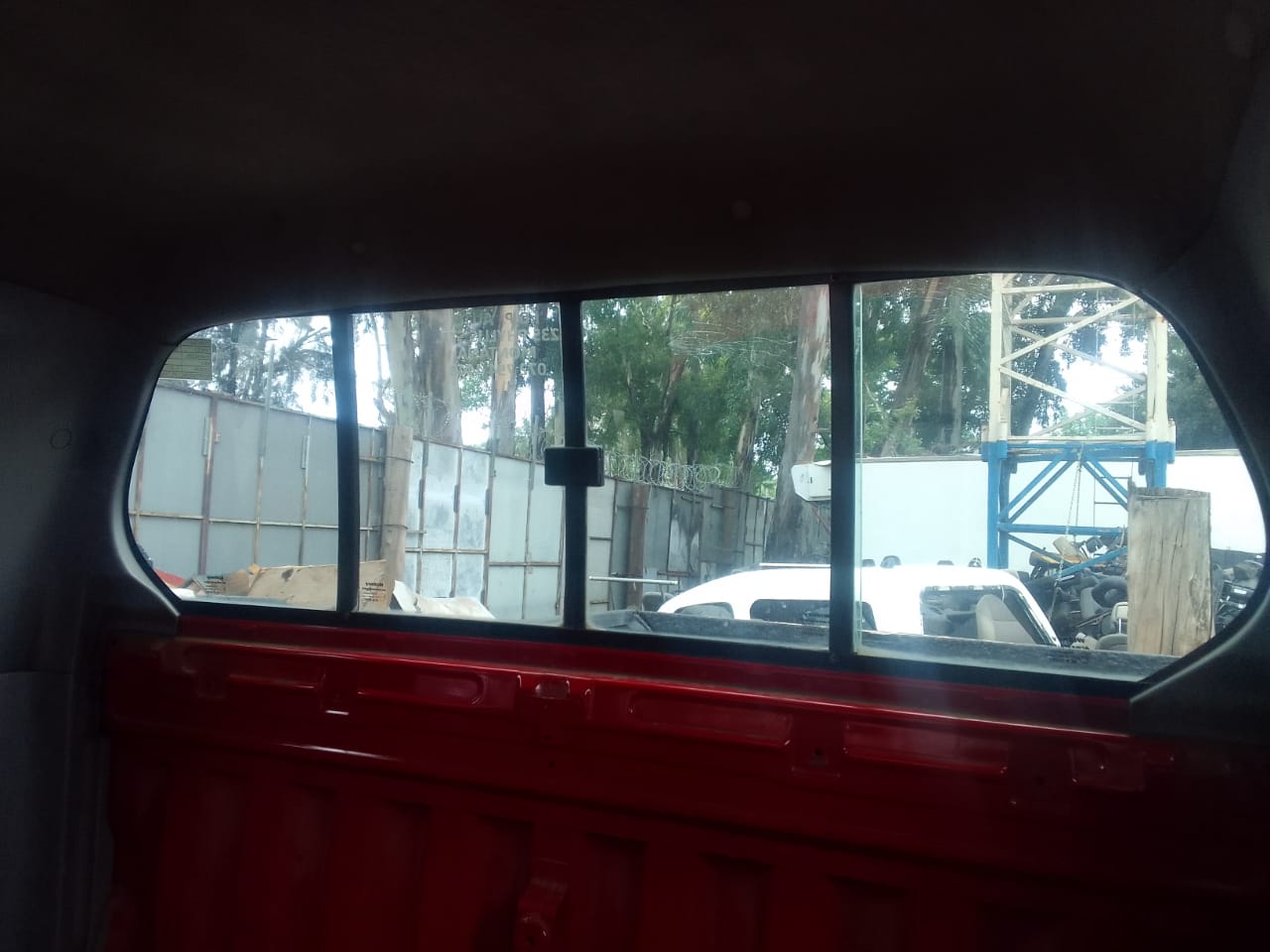 Used Mitsubishi Triton 3.5 2009 Back Sliding Window for sale - Private Seller