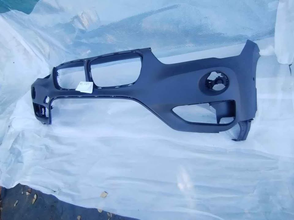 Bmw X1 E84 front bumper - Private Seller Bmw X1 E84 front bumper - Private Seller