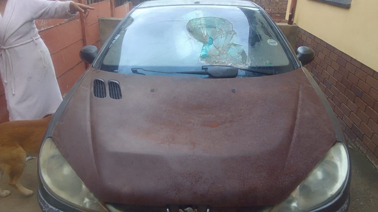 2015,206 Peugeot for sale,car not driving sold voetstoot, car still in good cond - Private Seller