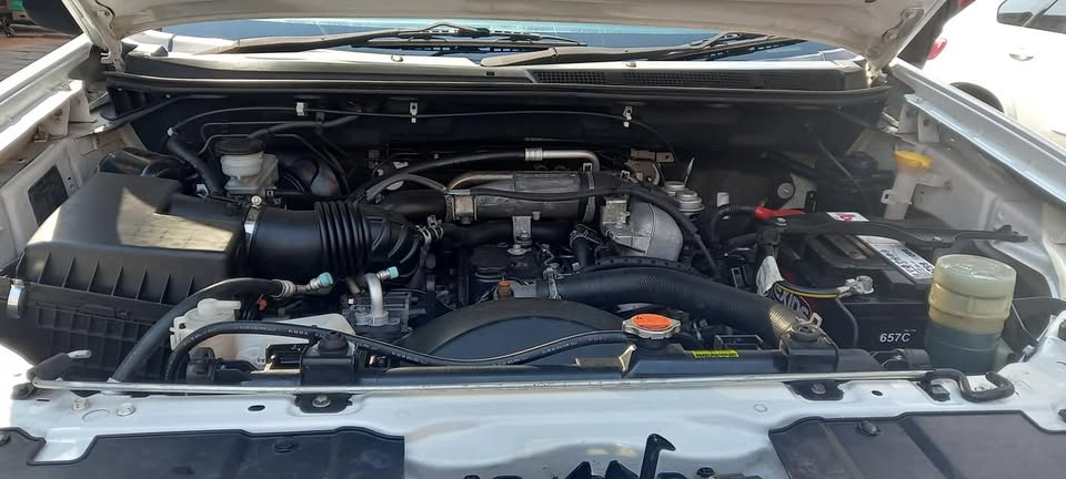 2018 ISUZU KB250 DIESEL, MANUAL TRANSMISSION, SINGLE CAB WITH CANOPY