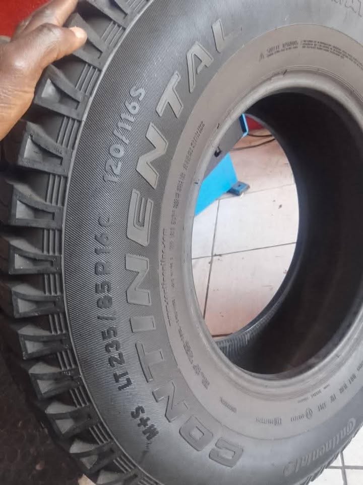 235/85R16c Continental for 4×4 bakkie or Land cruiser - Private Seller
