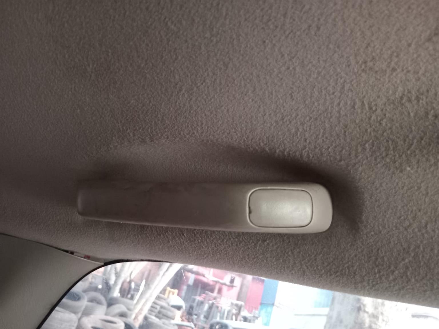 Used Toyota Innova Grab Handles – In Stock