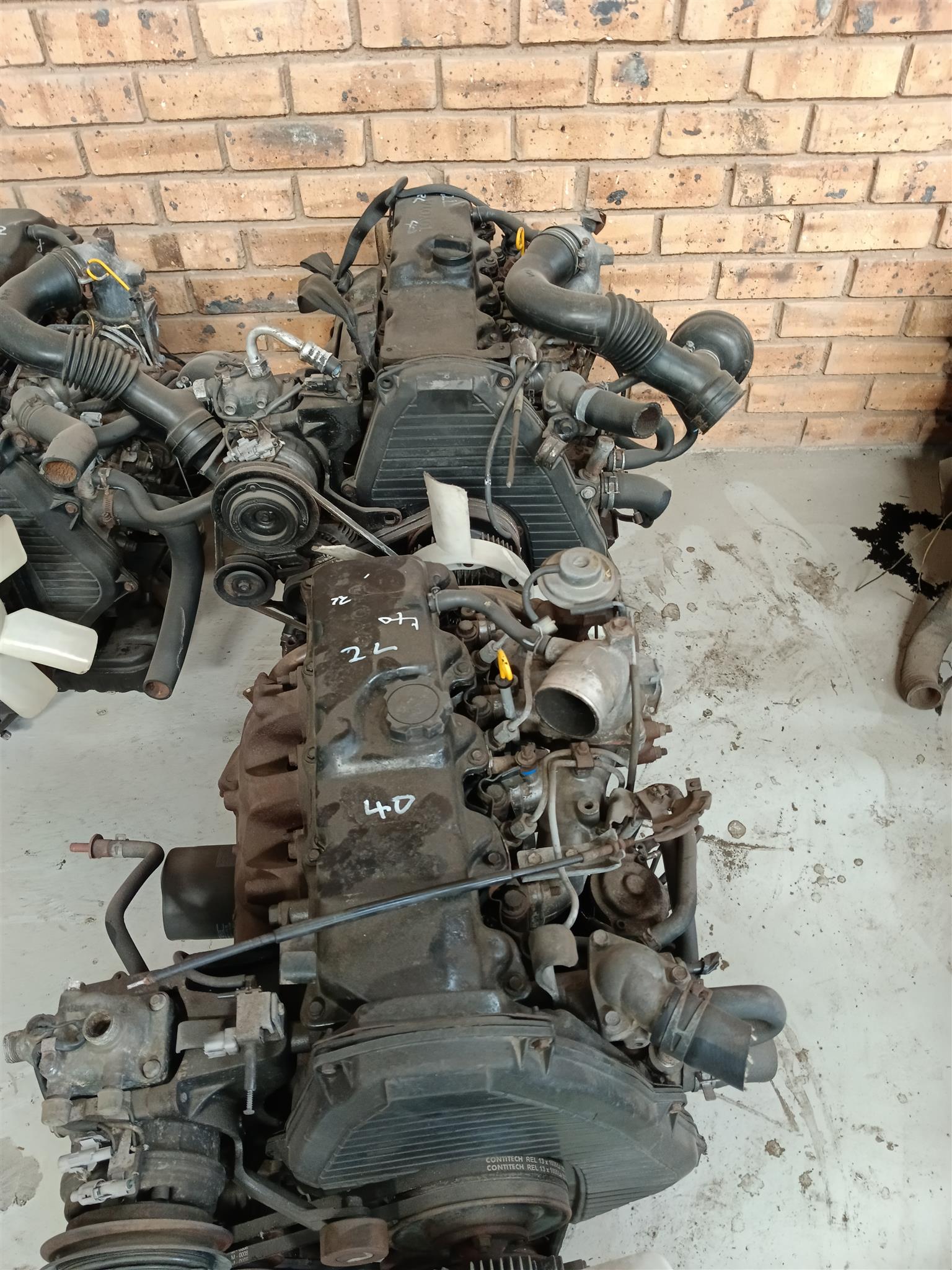 TOYOTA HILUX 2L ENGINES FOR SALE - Private Seller TOYOTA HILUX 2L ENGINES FOR SALE - Private Seller
