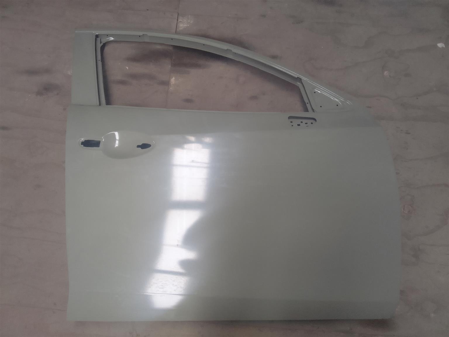 MAZDA 2 RIGHT FRONT DOOR SHELL FOR SALE - Private Seller MAZDA 2 RIGHT FRONT DOOR SHELL FOR SALE - Private Seller