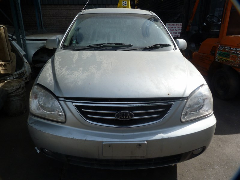Kia Carens 2.0 CRDi 16V Petrol AT D4EA Silver - 2005 SPARESBOYZ STRIPPING FOR SP - Private Seller Kia Carens 2.0 CRDi 16V Petrol AT D4EA Silver - 2005 SPARESBOYZ STRIPPING FOR SP - Private Seller