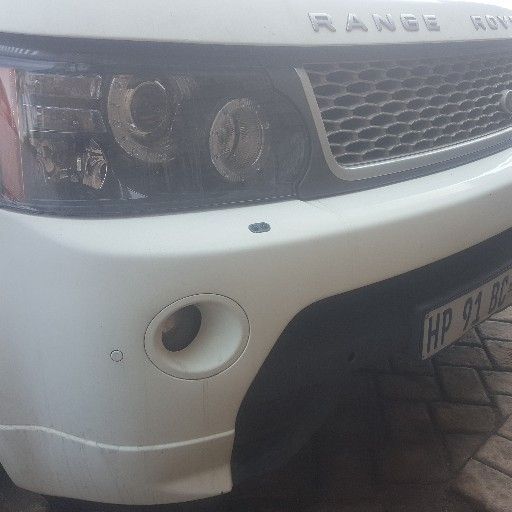 2010 Range Rover Sport 5.0 S/C Front Bumper for sale