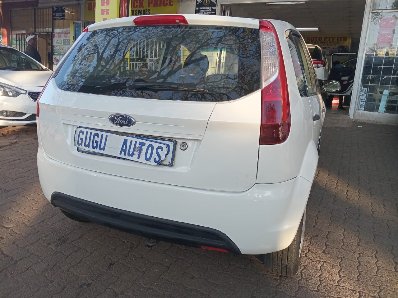 2011 FORD FIGO 1.4 MANUAL PETROL