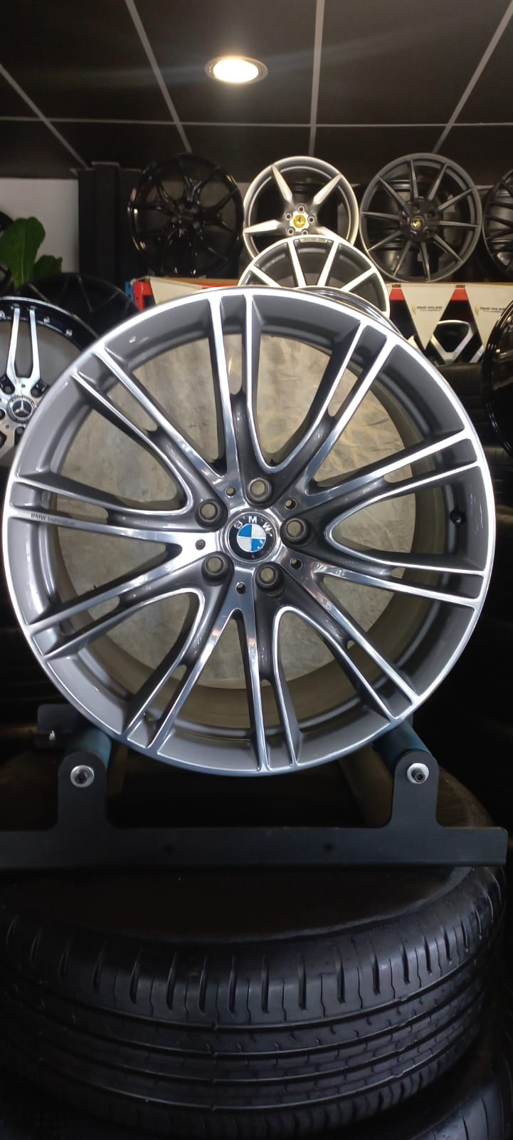 Original / OEM BMW G11 7SERIES Style 649i - Private Seller Original / OEM BMW G11 7SERIES Style 649i - Private Seller