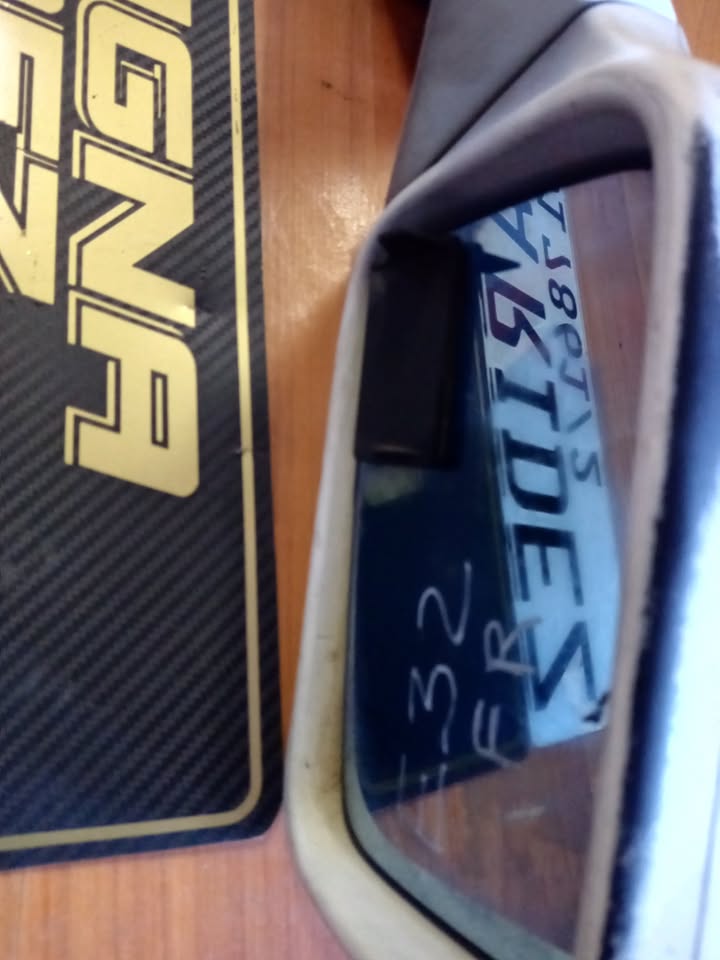 BMW E32 7 SERIES Side Mirror ,Mirror Housing and Mirro GLASS - Private Seller BMW E32 7 SERIES Side Mirror ,Mirror Housing and Mirro GLASS - Private Seller