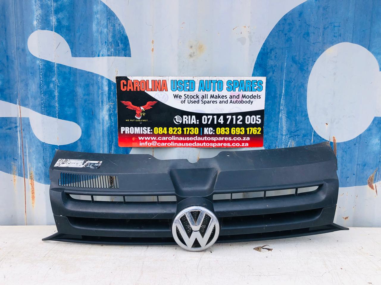 VW Transporter T5 radiator grill with badge (2009-2015) - Private Seller VW Transporter T5 radiator grill with badge (2009-2015) - Private Seller