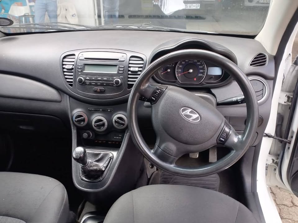 2017 HYUNDAI I10 1.2 MANUAL