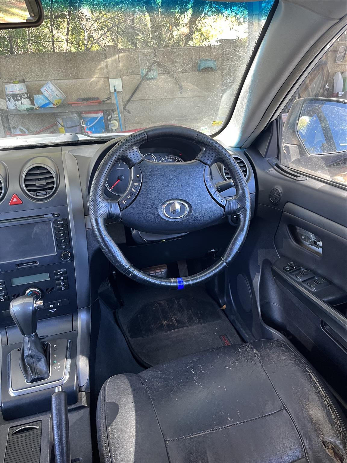 GWM H 5. 2012 4x4. For sale as is. Engine problem. Start only