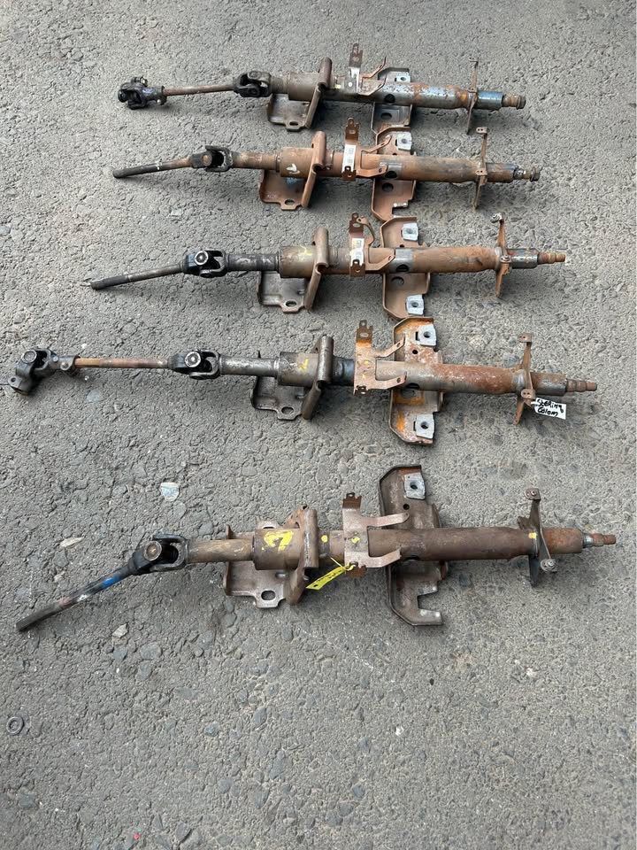 Toyota Tazz Steering Column For Sale @Circle 7 Used Parts Call or WhatsApp - Private Seller