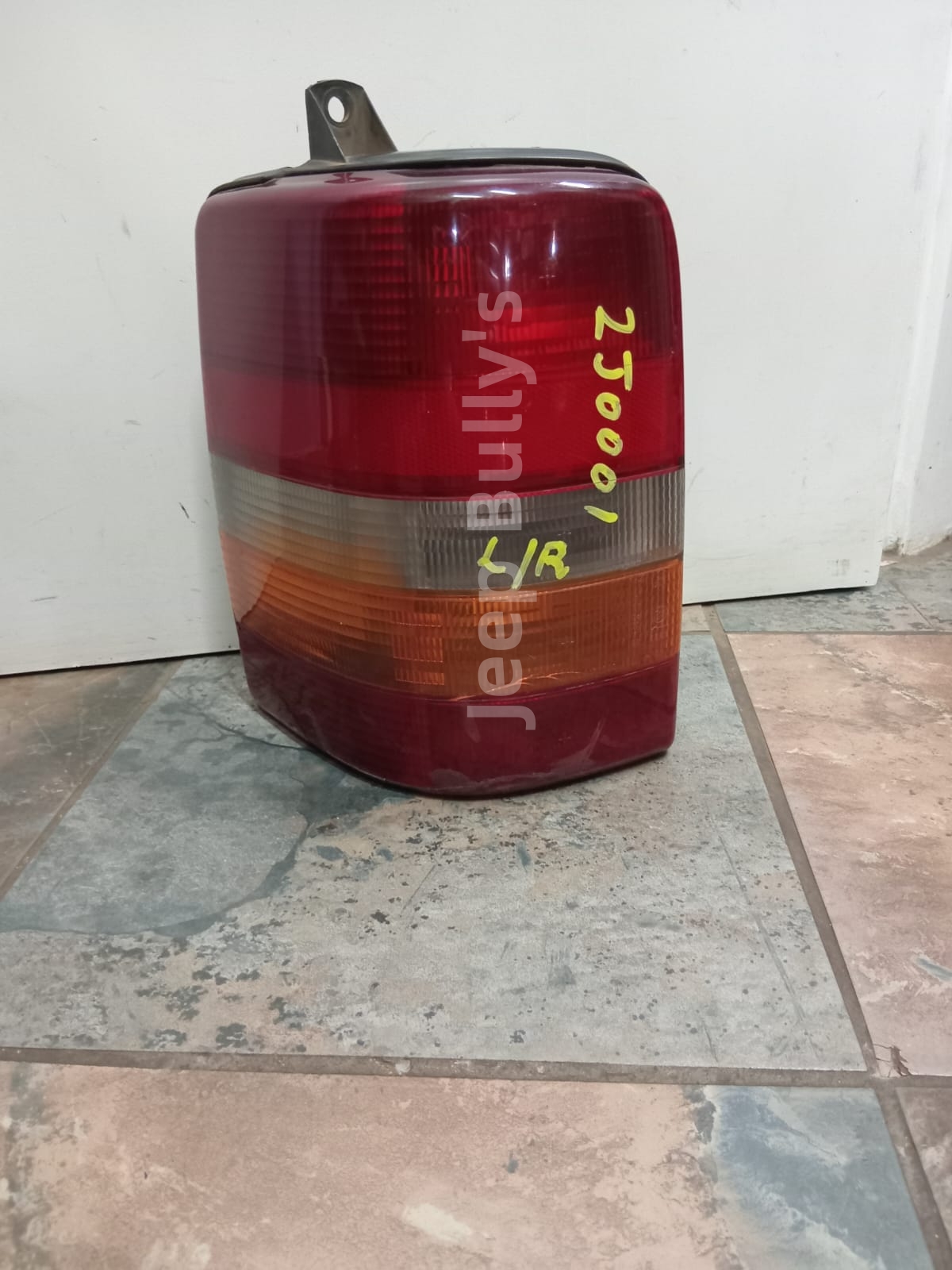 Jeep Grand Cherokee (ZJ) Used LR Tail Light - Private Seller Jeep Grand Cherokee (ZJ) Used LR Tail Light - Private Seller