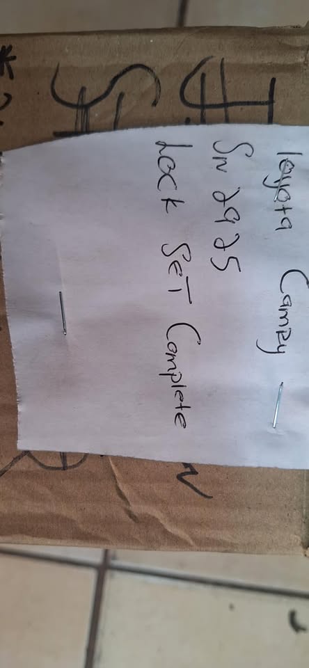 Toyota Camry lock set - Private Seller