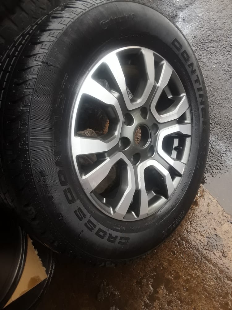 18" Ford Ranger Wildtrack mag with used 265/60/18 tyre to use for spare wheel - Private Seller 18" Ford Ranger Wildtrack mag with used 265/60/18 tyre to use for spare wheel - Private Seller