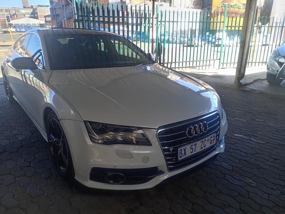 Audi A7 3.0 TDi S line Automatic Diesel 2012 White Sunroof Reverse sensor