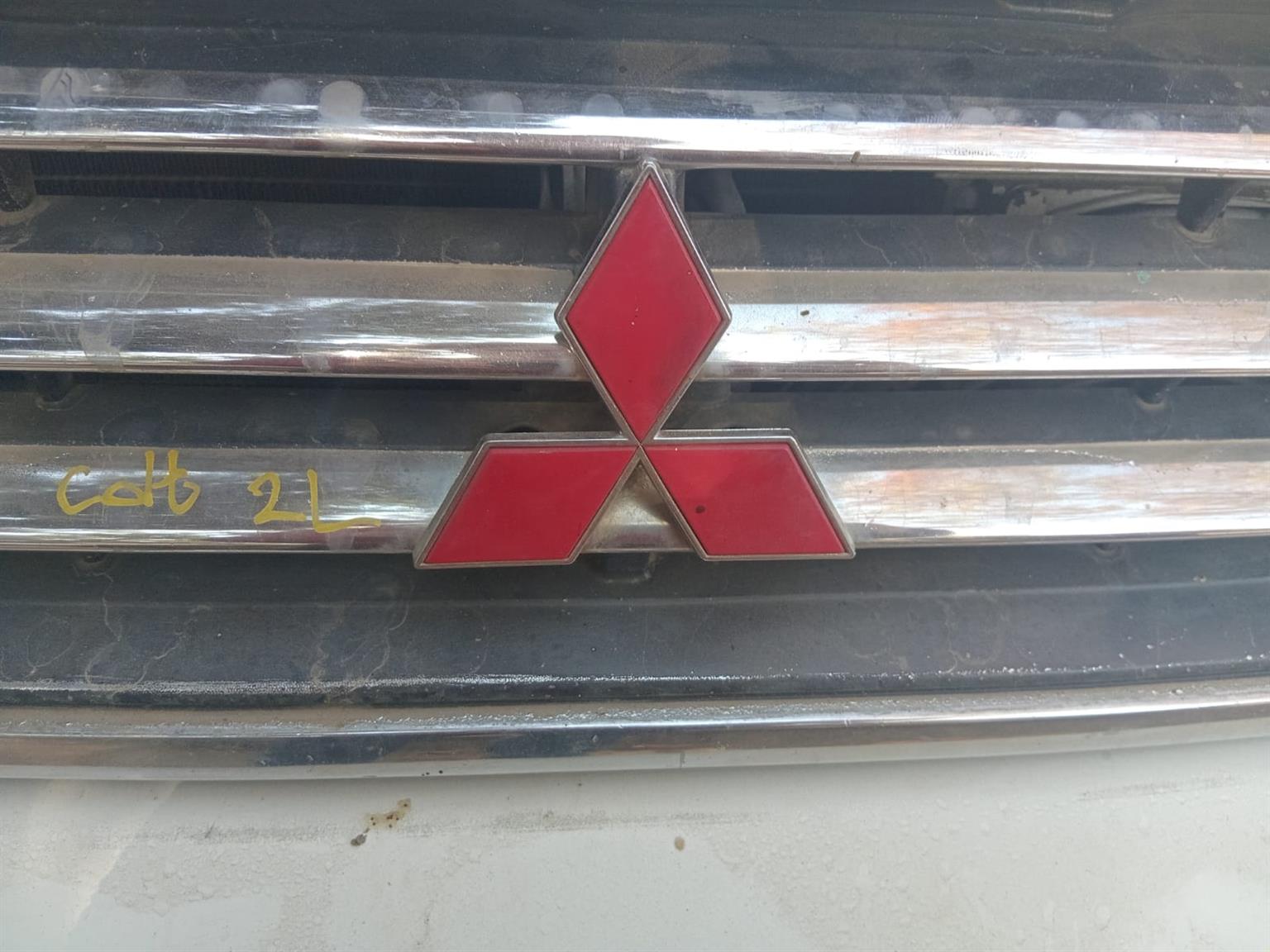 USED MITSUBISHI COLT L200 GRILLE FOR SALE - Private Seller USED MITSUBISHI COLT L200 GRILLE FOR SALE - Private Seller